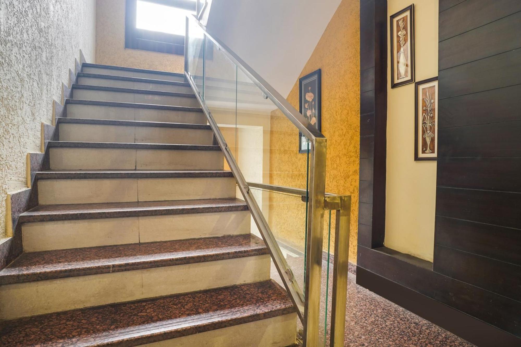 Hotel O Shri Vilas Bhopal Ngoại thất bức ảnh